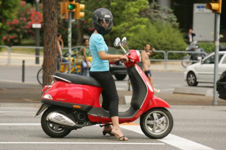 Se aumenta la edad para llevar ciclomotores de 14 a 15 años con la nueva ley