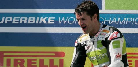 Carlos Checa vuelve al Mundial de MotoGP para Estoril y Cheste