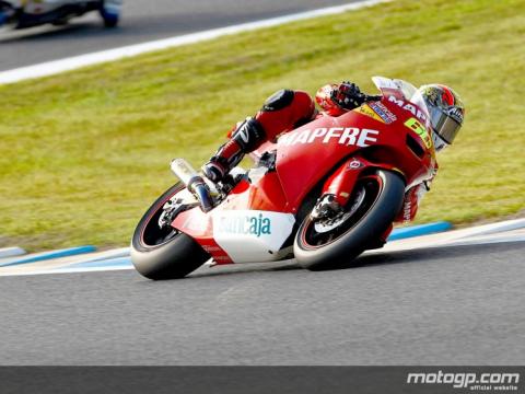 Julián Simón es el más rápido en los 1º libres de Moto2 en Motegi