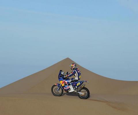Dakar 2011 Etapa 6: Faria gana la especial de hoy y Coma mantiene el liderato