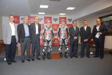 Presentación oficial del equipo Mahindra para el Mundial de 125cc 2011