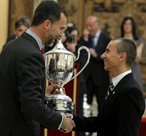Jorge Lorenzo recibió ayer el Premio Nacional del Deporte Felipe de Borbón 2010