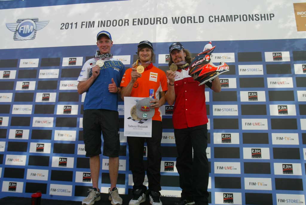 Tadeusz Blazusiak es coronado como Campeón del Mundo de Enduro Indoor 2011