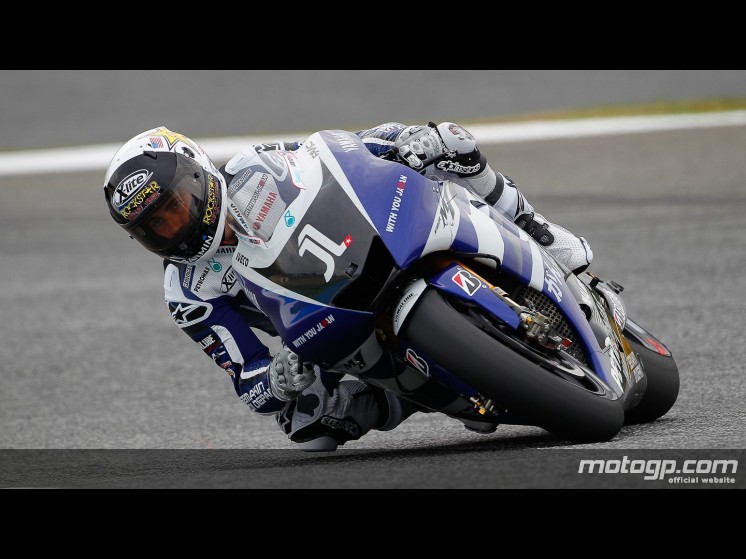 Jorge Lorenzo sigue marcando su territorio MotoGP en Estoril con la pole position