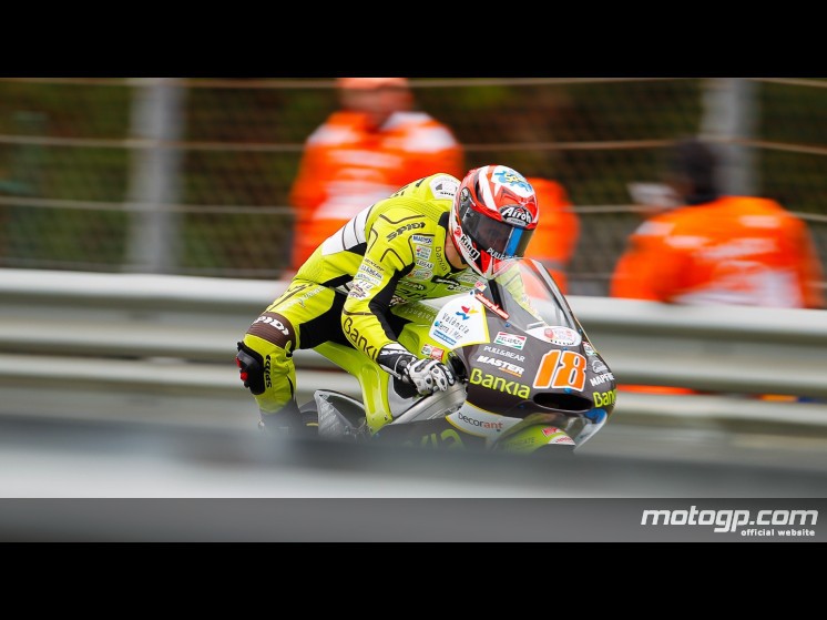 Nico Terol sigue en su galaxia de 125cc y marca la pole en Estoril 2011