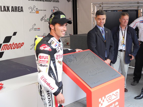 Toni Elías ya tiene su placa de Campeón en el Circuit de Catalunya