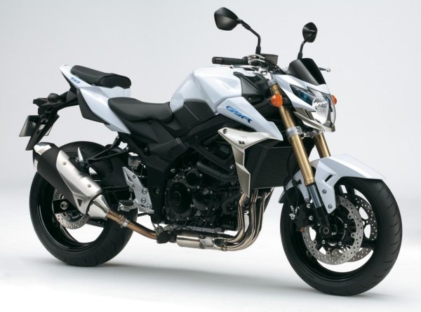 Suzuki GSR750. Evolución natural