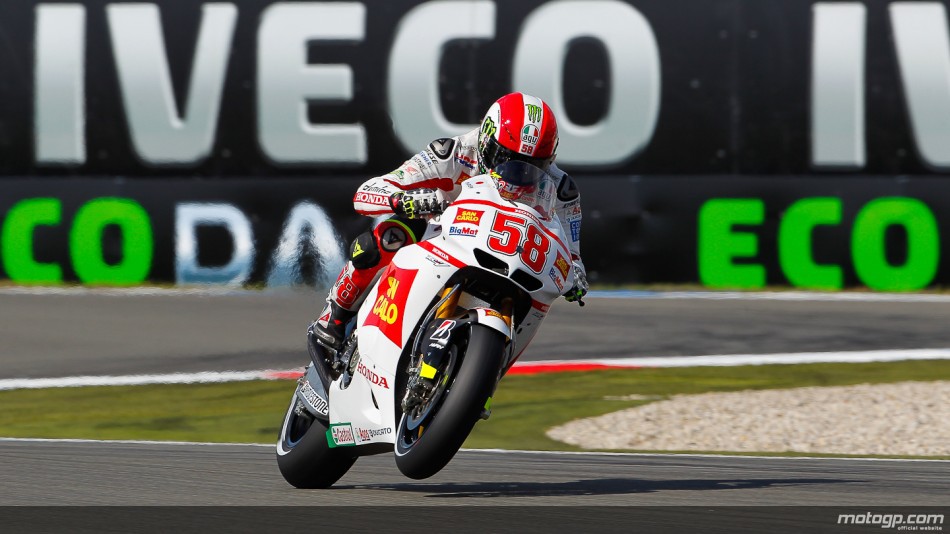 Marco Simoncelli sigue controlando las sesiones libres de MotoGP en Assen