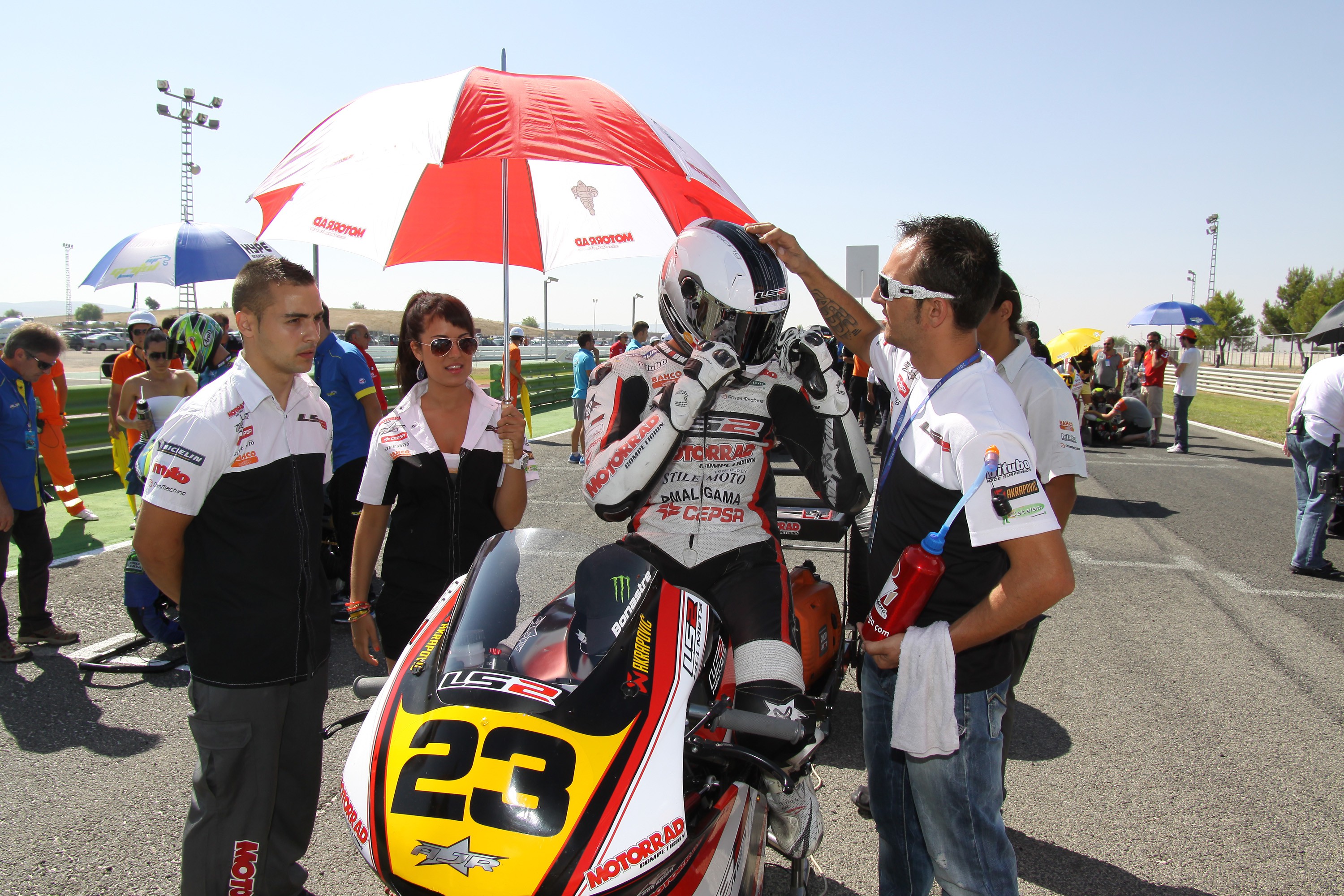 El Team LS2 Motorrad con diversos resultados en Moto2 CEV en Albacete