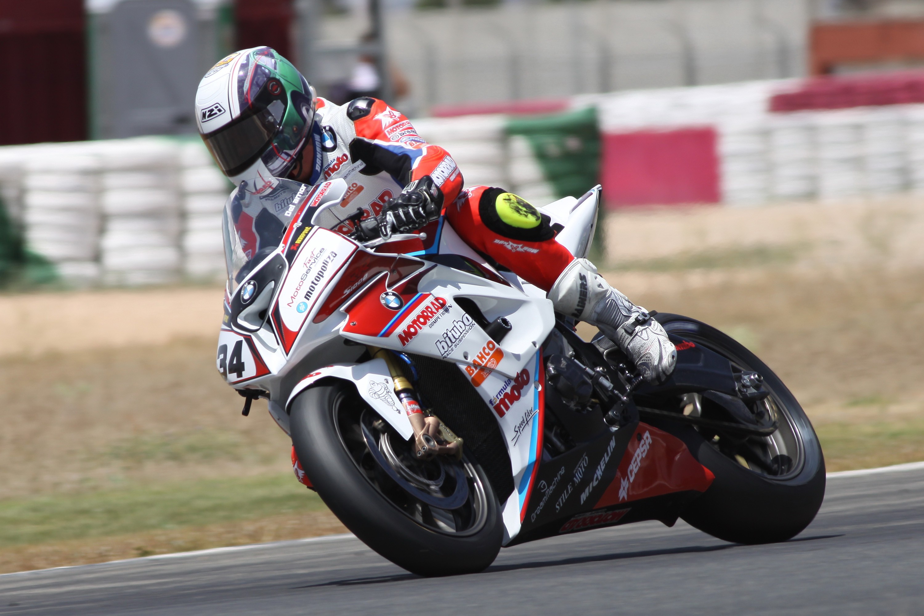 El Team Motorrad con mala suerte en el CEV Stock Extreme de Albacete