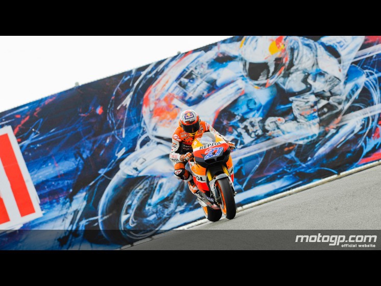 Casey Stoner domina la FP3 de MotoGP en Laguna Seca con sustazo para Lorenzo