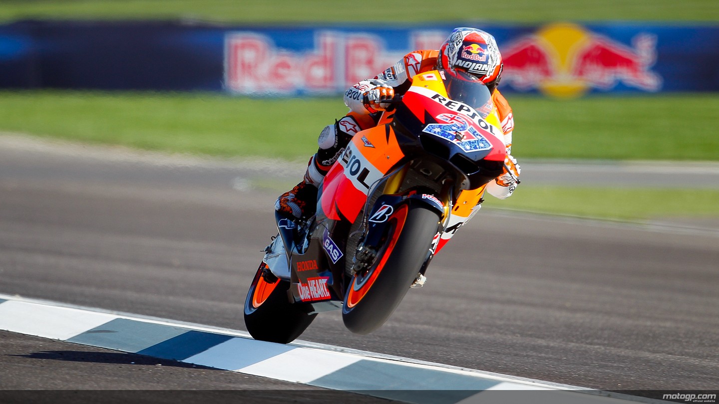 Casey Stoner logra la pole y parece imparable en MotoGP en Indy