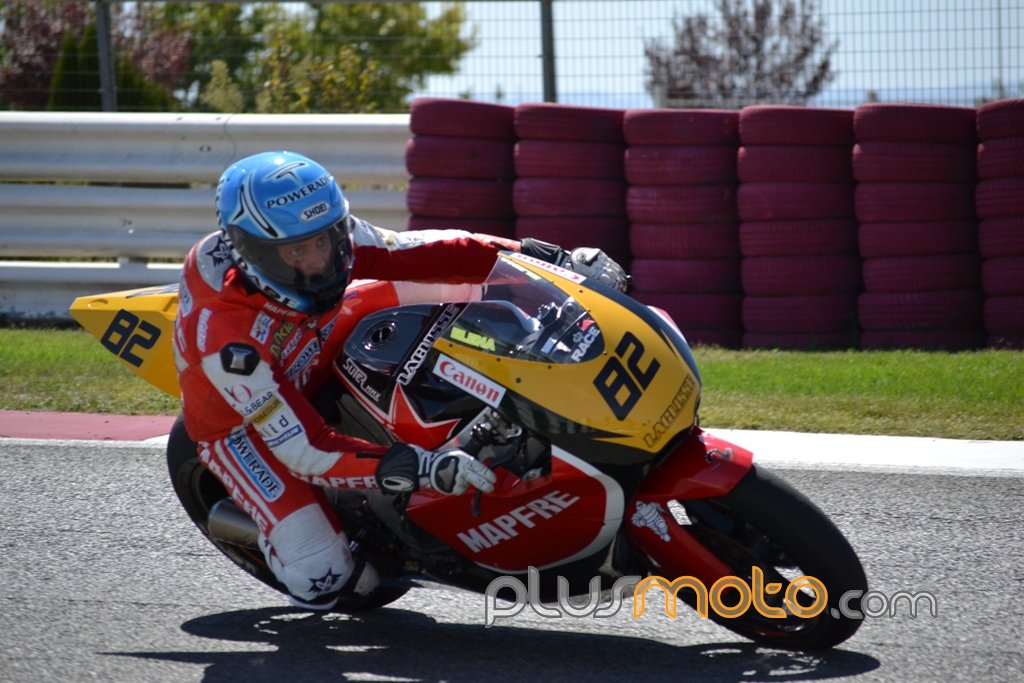 Carmelo Morales se hace con la pole de Moto2 en Albacete