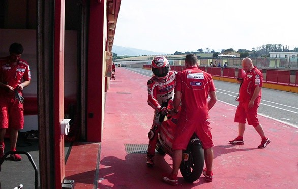 Rossi no probó ayer la Ducati, lo hará hoy en Mugello