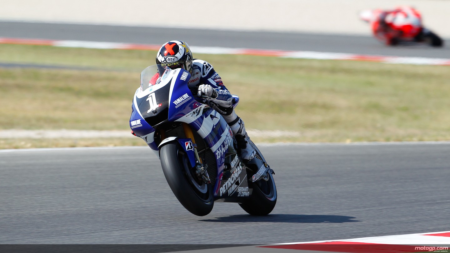Jorge Lorenzo domina la primera jornada de entrenos de MotoGP en Misano