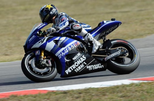 El Yamaha Factory Racing domina el primer día MotoGP en Misano