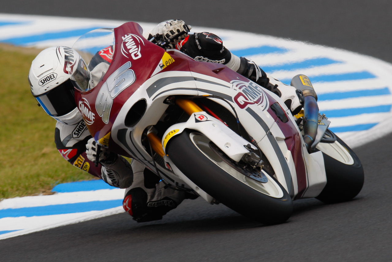 Ricky Cardús mejorando sus cronos en Moto2 en Japón