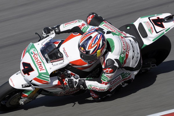 Rea el más rápido de Superbikes FP1 en Portimao