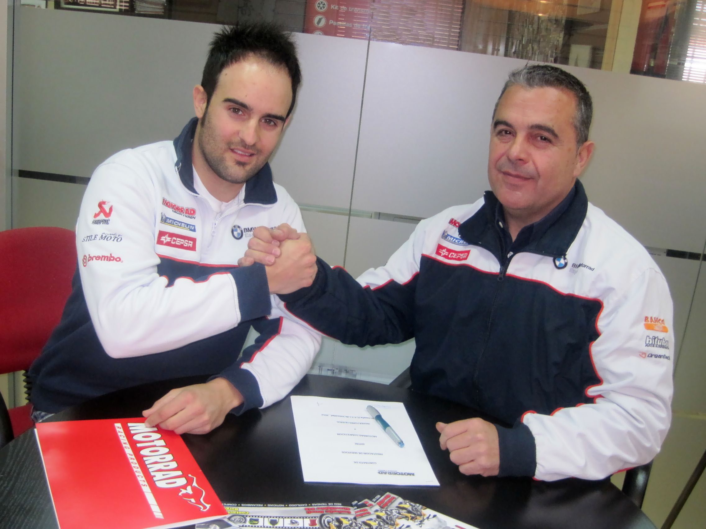 Xavi Forés renueva con el Team Motorrad para 2012