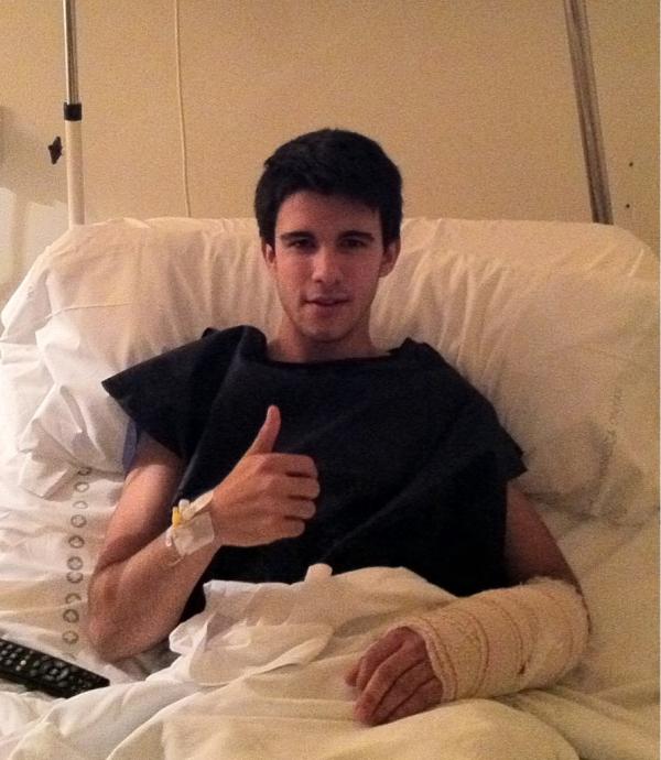 Isaac Viñales operado con éxito de su brazo izquierdo en Girona