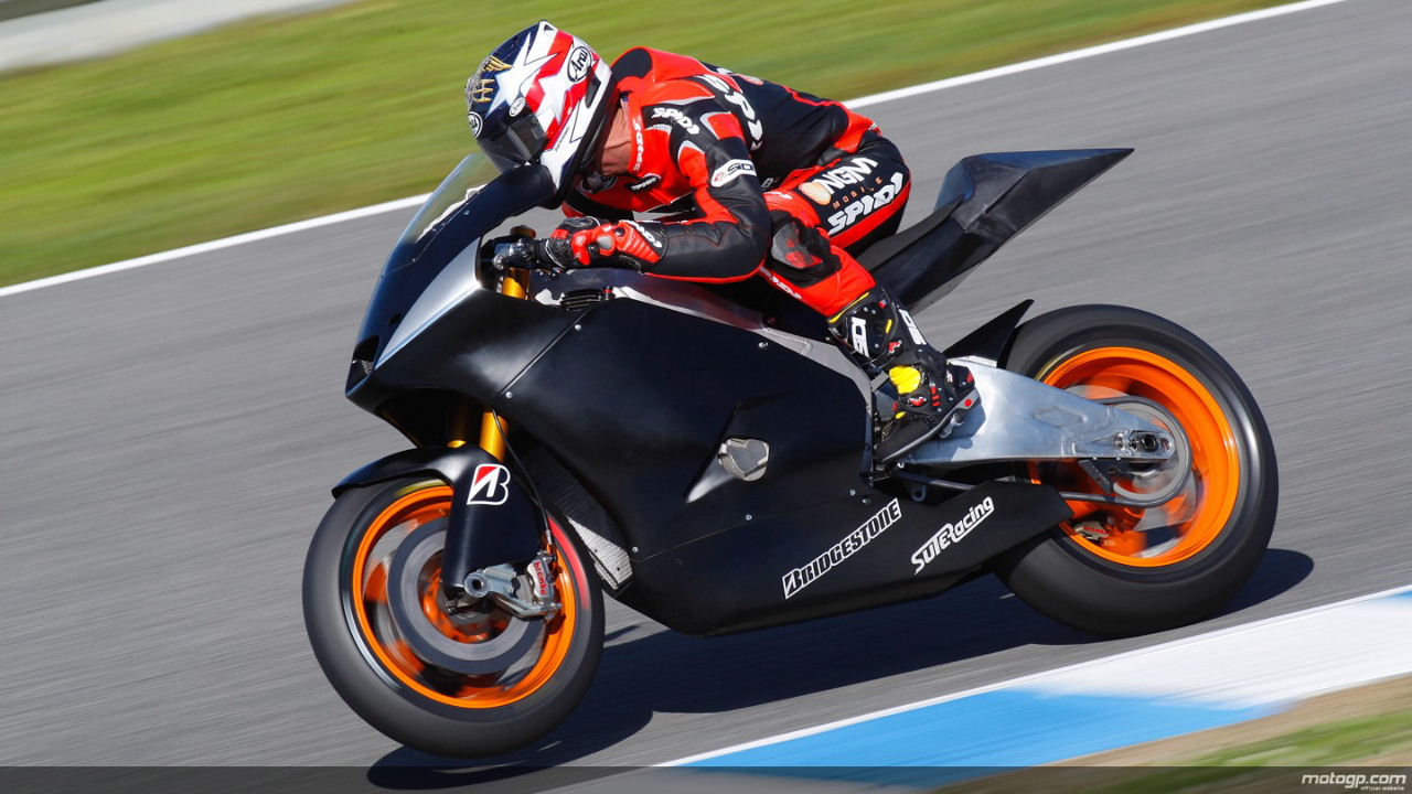 Las MotoGP CRT llegan con retraso para los test oficiales