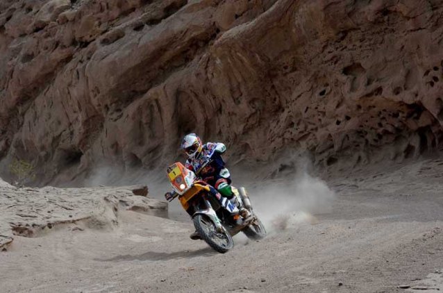 Cyril Desprès gana la quinta etapa del Dakar 2012