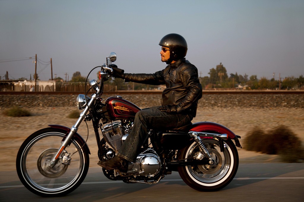 Harley-Davidson Sporster Seventy-Two