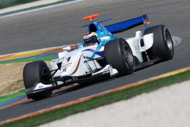 Jorge Lorenzo probó ayer un GP2 Series del Team Addax en Cheste