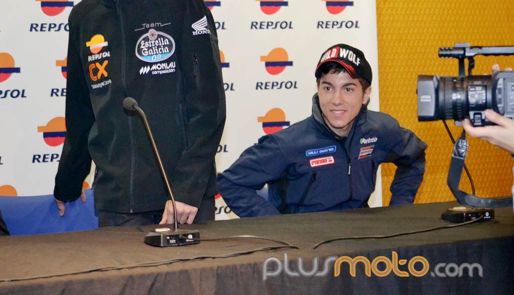 Rueda de prensa de la presentación del equipo Repsol 2012. Equipo Moto3