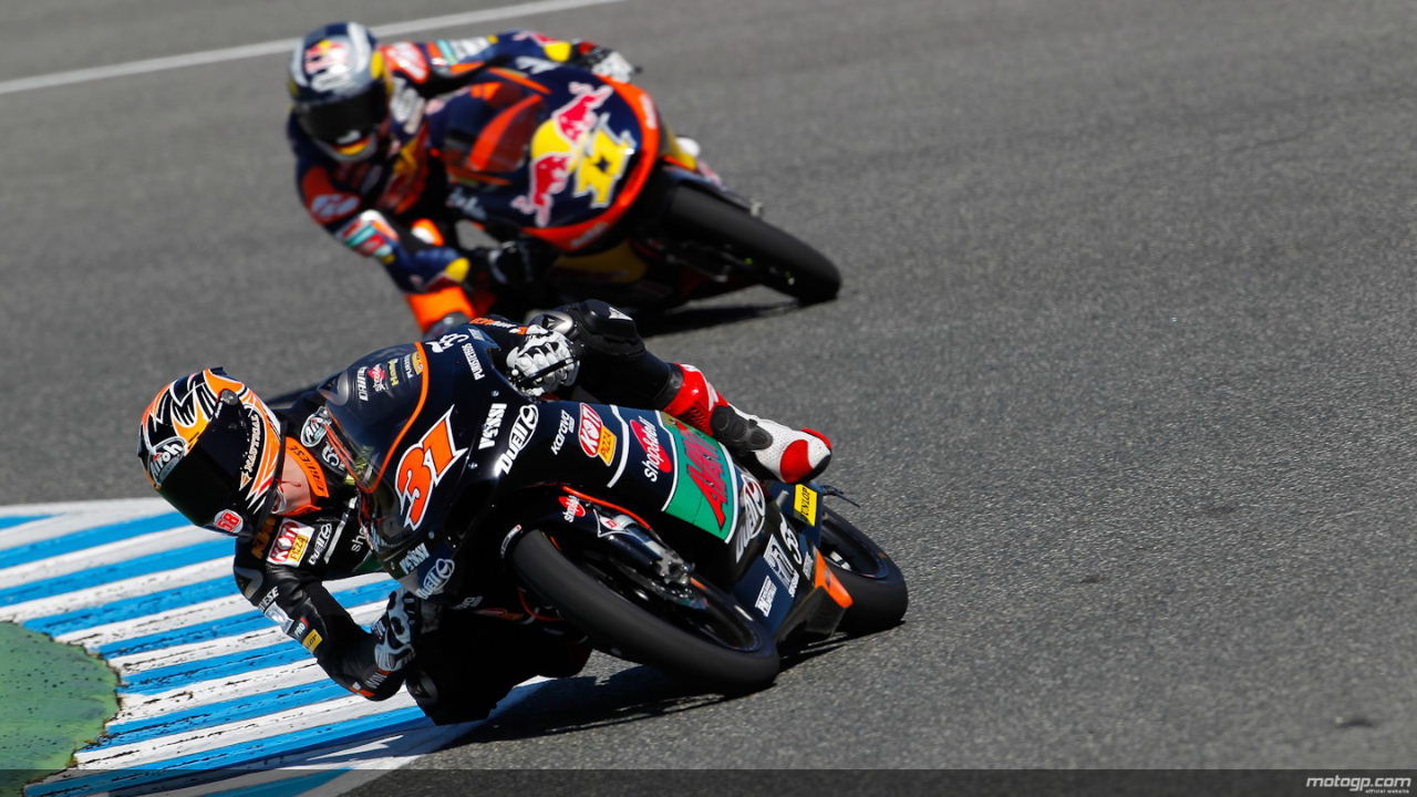 Maverick Viñales domina el día 2 de IRTA Moto3 en Jerez