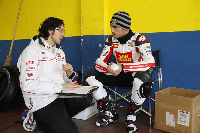 Michele Pirro preocupado por su MotoGP CRT del Team Gresini