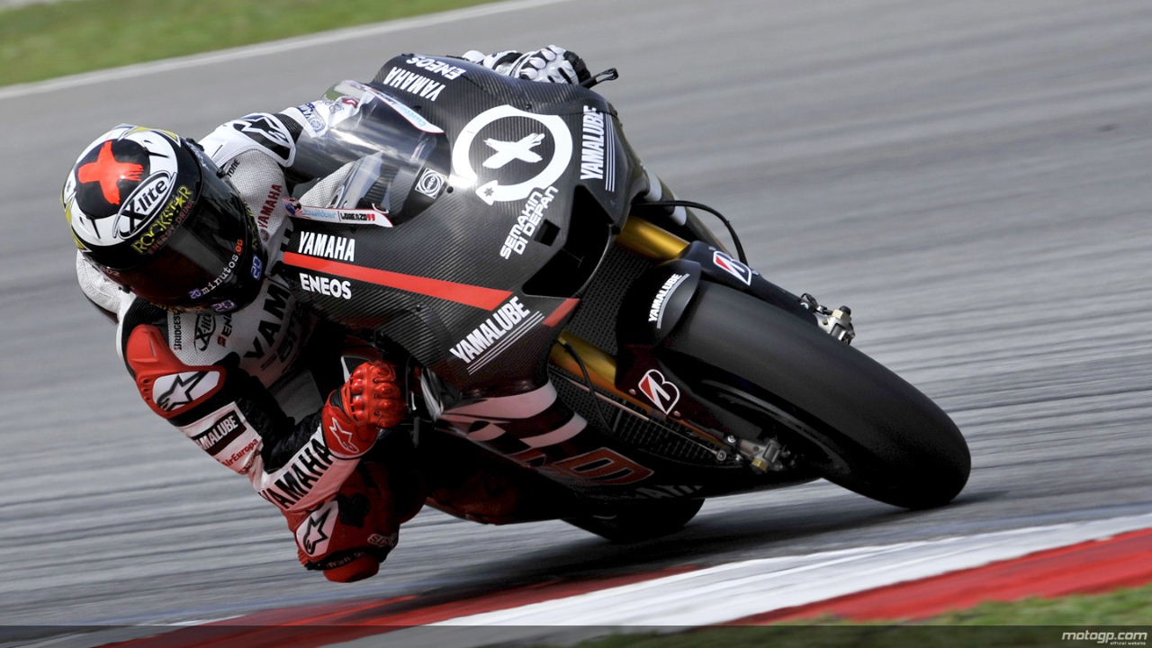 Lorenzo y Spies satisfechos tras su test 2 MotoGP en Sepang
