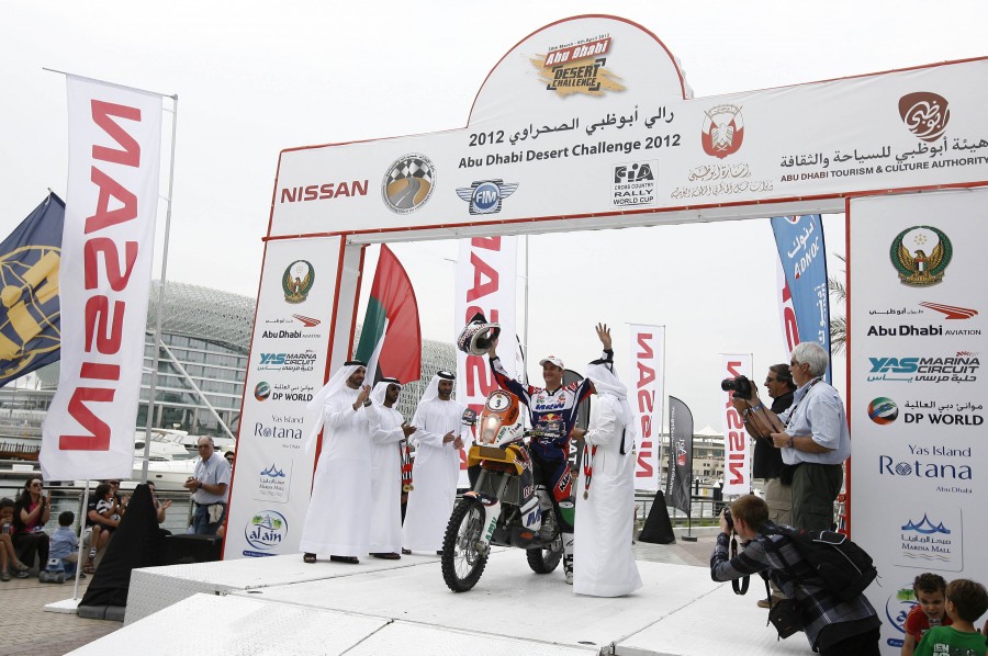 Marc Coma triunfa en el Abu Dhabi Desert Challenge 2012