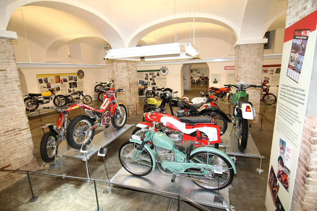 Últimos días de la exposición la Moto Catalana en Barcelona