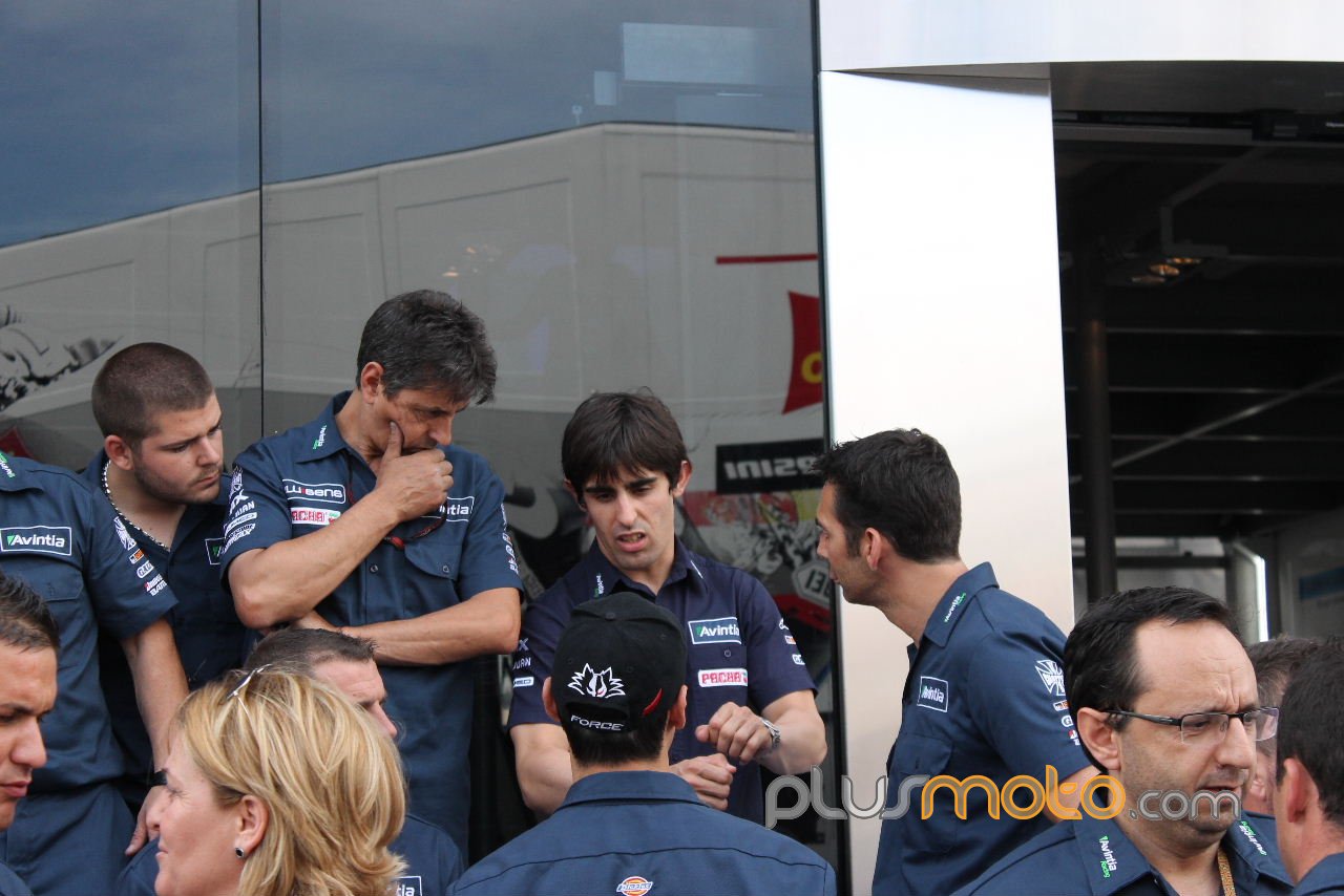 Simón día complicado en Catalunya Moto2, pero mañana peleará