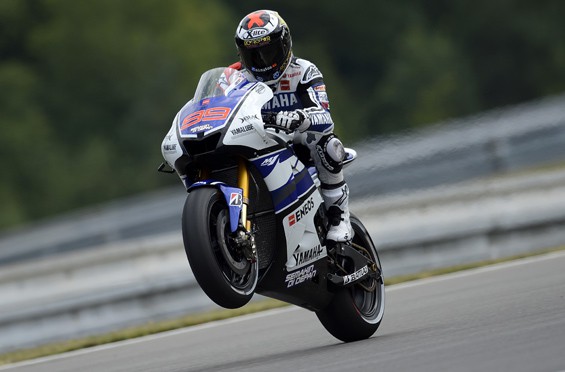 Jorge Lorenzo marca la pole de MotoGP en Brno