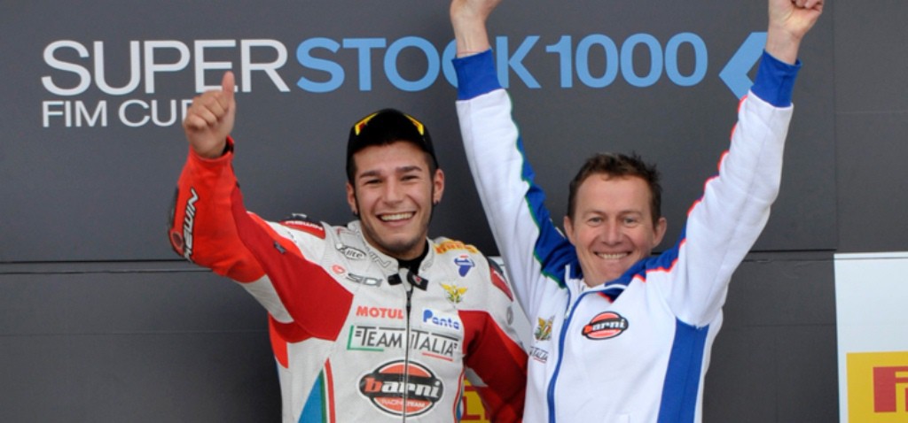 Eddie La Marra se lleva una disputada carrera de Superstock1000 en Silverstone