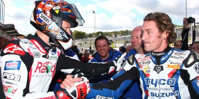 Byrne gana la 3ª carrera BSB en Brands Hatch y es Campeón 2012