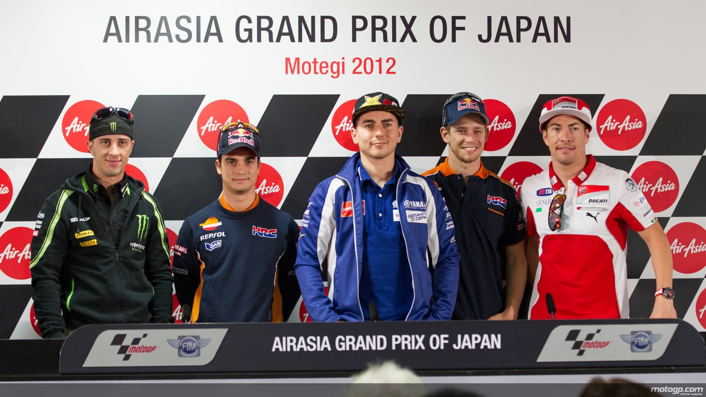 Pedrosa, Lorenzo, Stoner, Hayden y Dovi en la rueda de prensa en Japón
