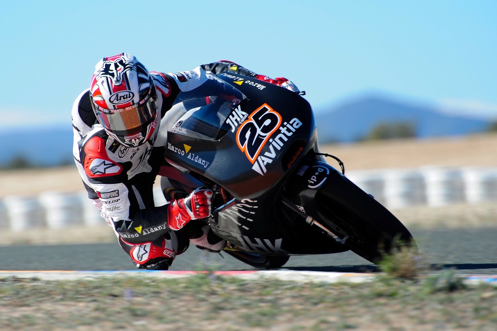 Maverick Viñales domina el test KTM Moto3 en Almeria