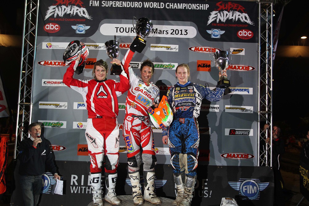 Blazusiak se proclama campeón del SuperEnduro 2013 y Gibert maravilla