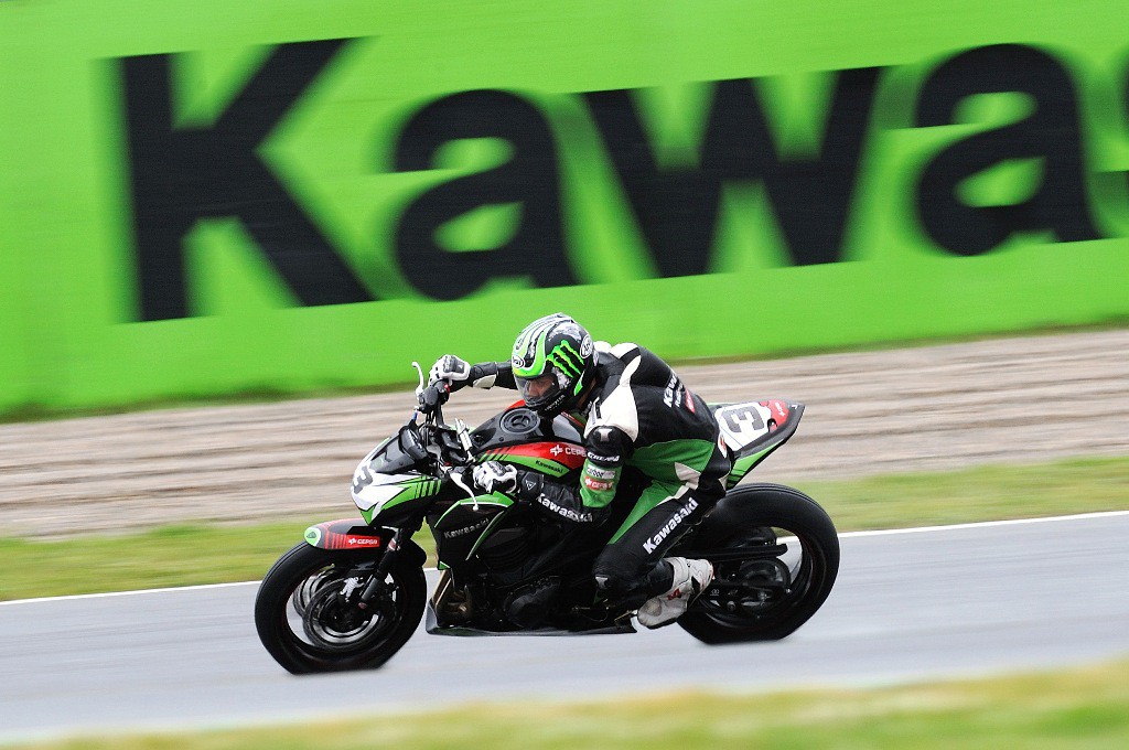 Habib gana la carrera de la Kawasaki Z Cup en Catalunya