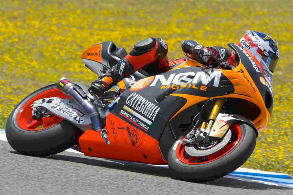 El equipo NGM Mobile Forward Racing confirma su acuerdo con Yamaha