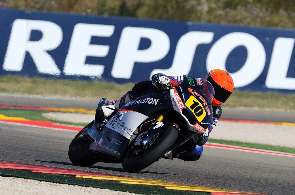 Jesko Raffin brilla y gana la carrera 2 de Moto2 CEV en Motorland Aragón