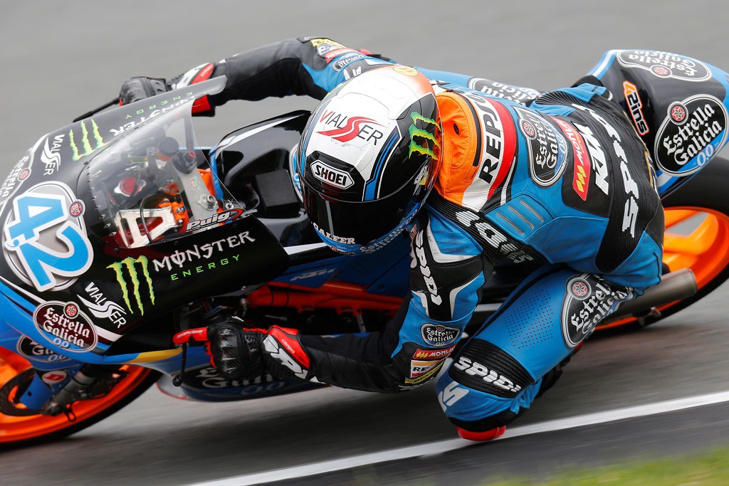 Rins marca la pole de Moto3 en Alemania, con Salom 2º y Oliveira 3º