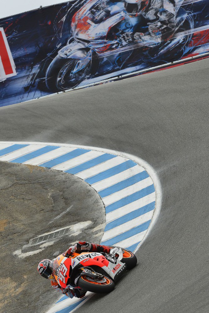 Márquez brilla y triunfa en MotoGP Laguna Seca, con Bradl 2º y Rossi 3º