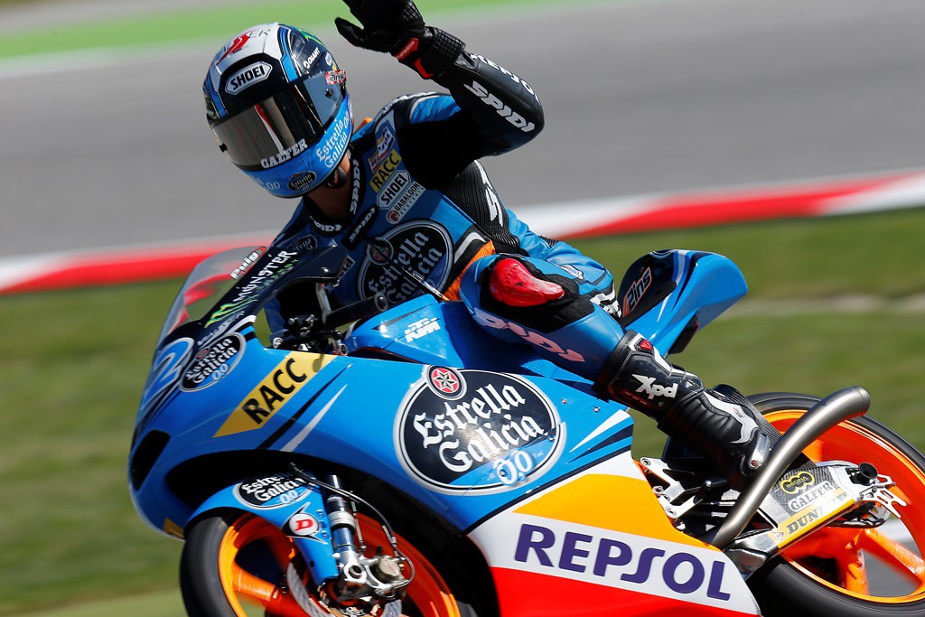 Rins gana la carrera peleada de Moto3 en Misano, con Viñales 2º y Márquez 3º