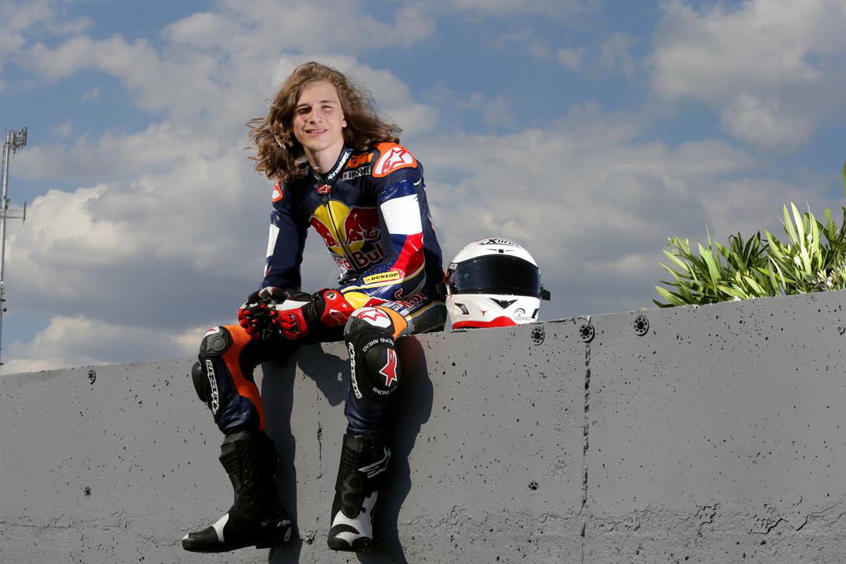 Karel Hanika ficha por el equipo Red Bull KTM Ajo Moto3 para 2014
