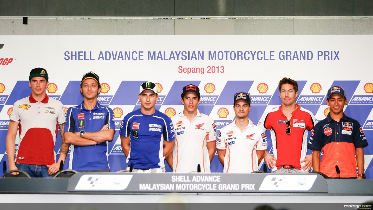 Márquez, Pedrosa, Lorenzo, Rossi, Hayden, Redding y Khairuddin en Sepang