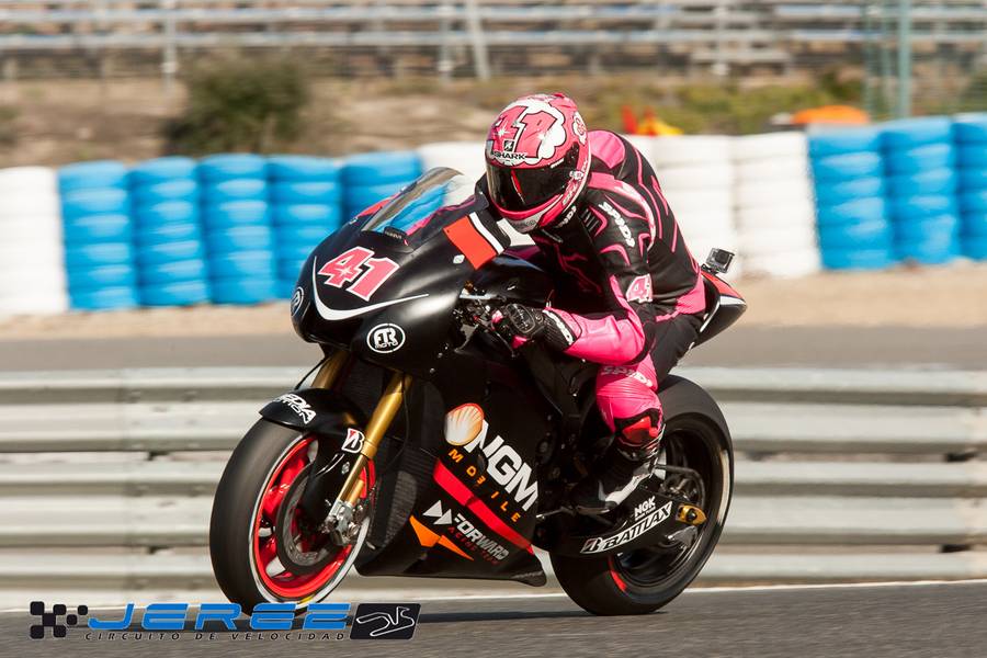 Aleix Espargaró sigue con su adaptación a la Yamaha en el test Jerez